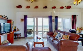 Suite E303 Mara Laguna